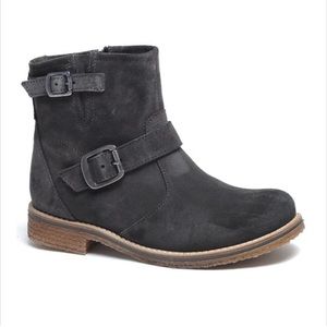 Bos & Co. Suede Booties 8.5